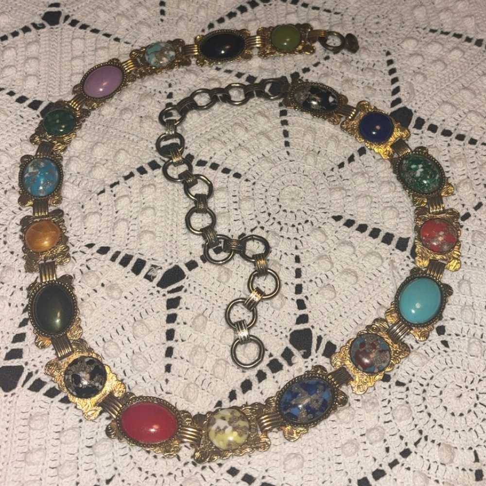 RARE VINTAGE BOHO HIPPE GOLDEN LINKS BELT, DOMED MULTICOLORED CABOCHON STONES